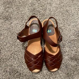 MIA Clogs - Size 6.5 (EUR 37)